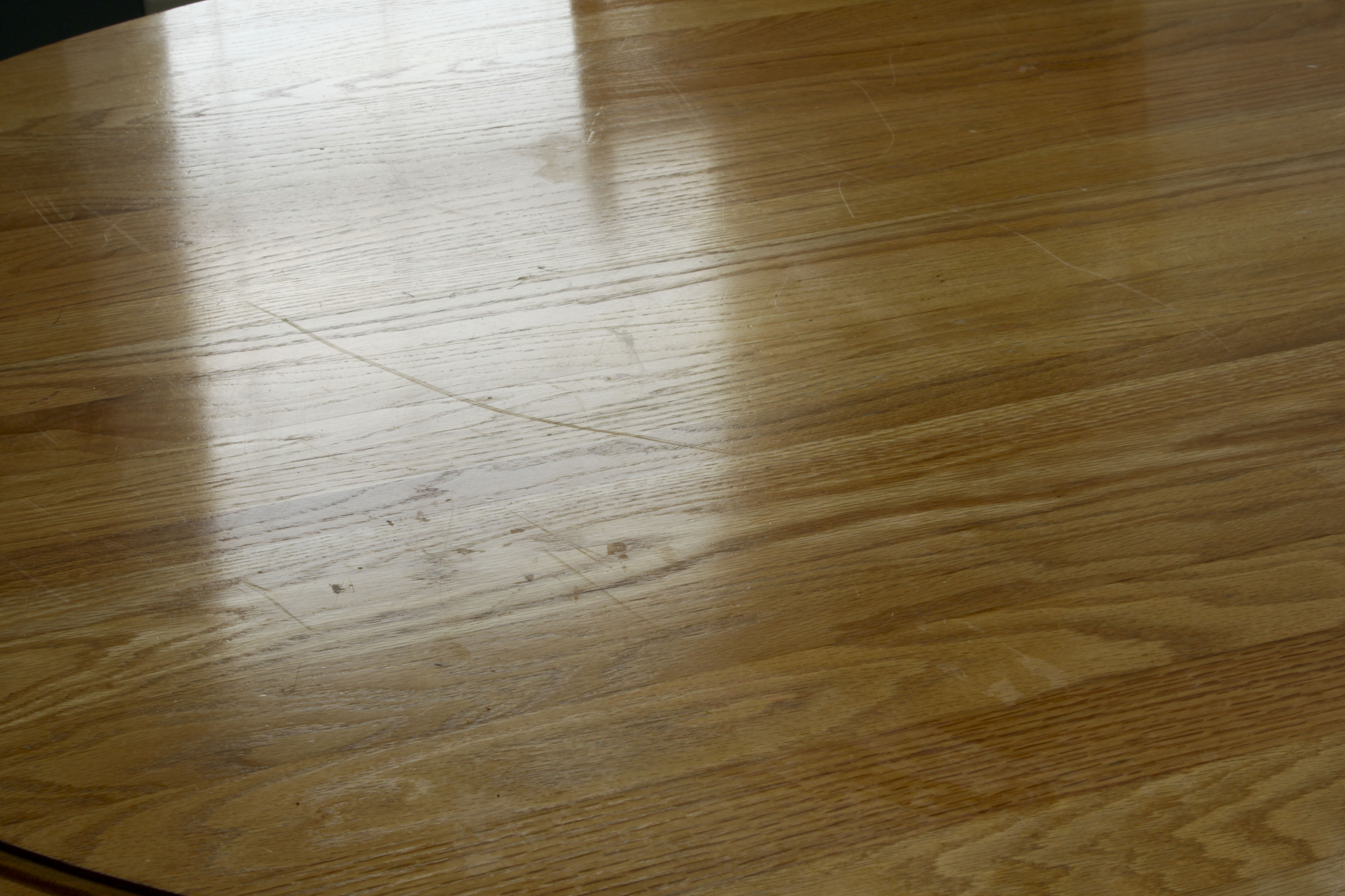 Oak Pedestal Dining Table and Six Chairs