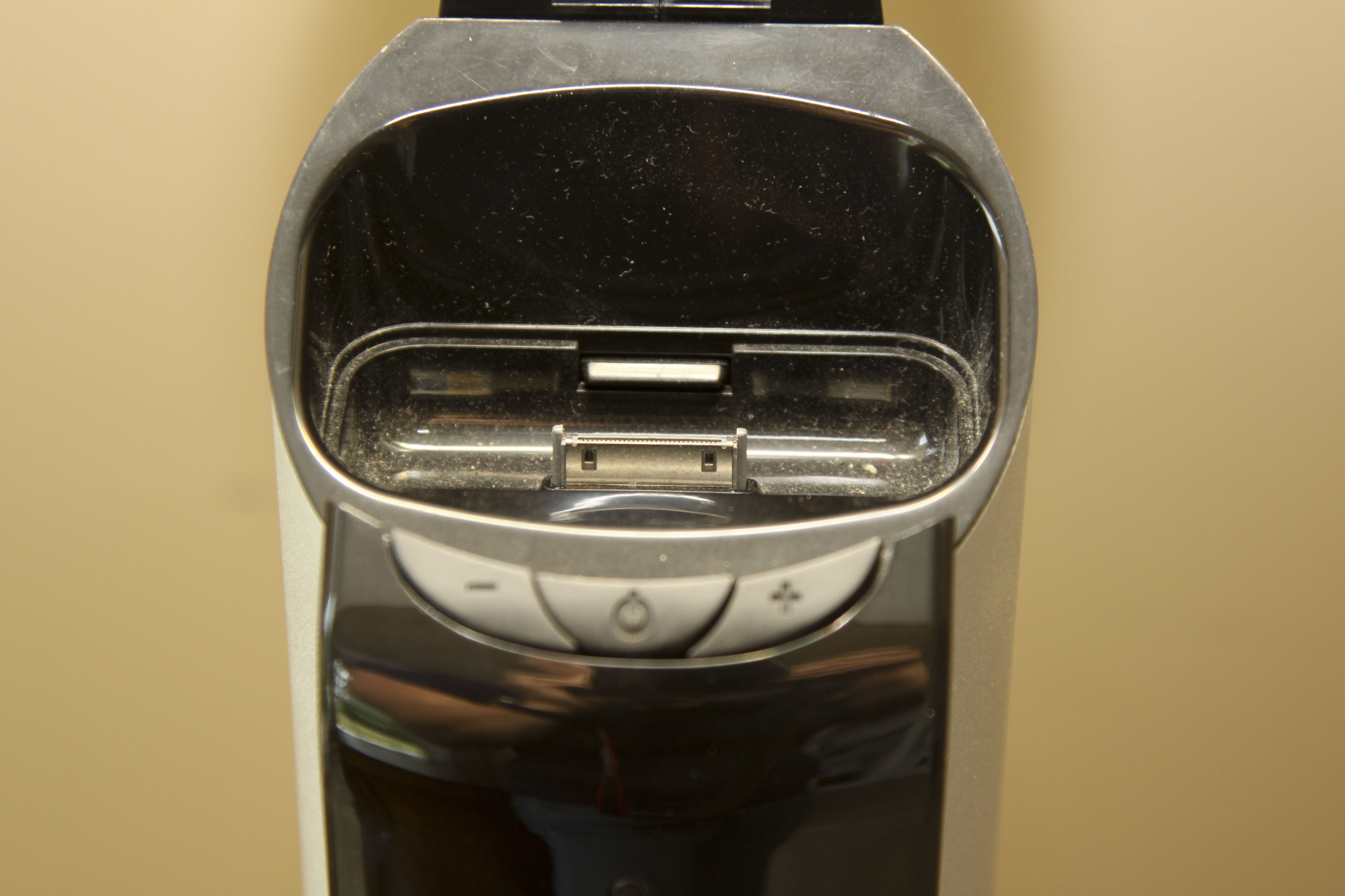 Sharper Image iTower Speaker