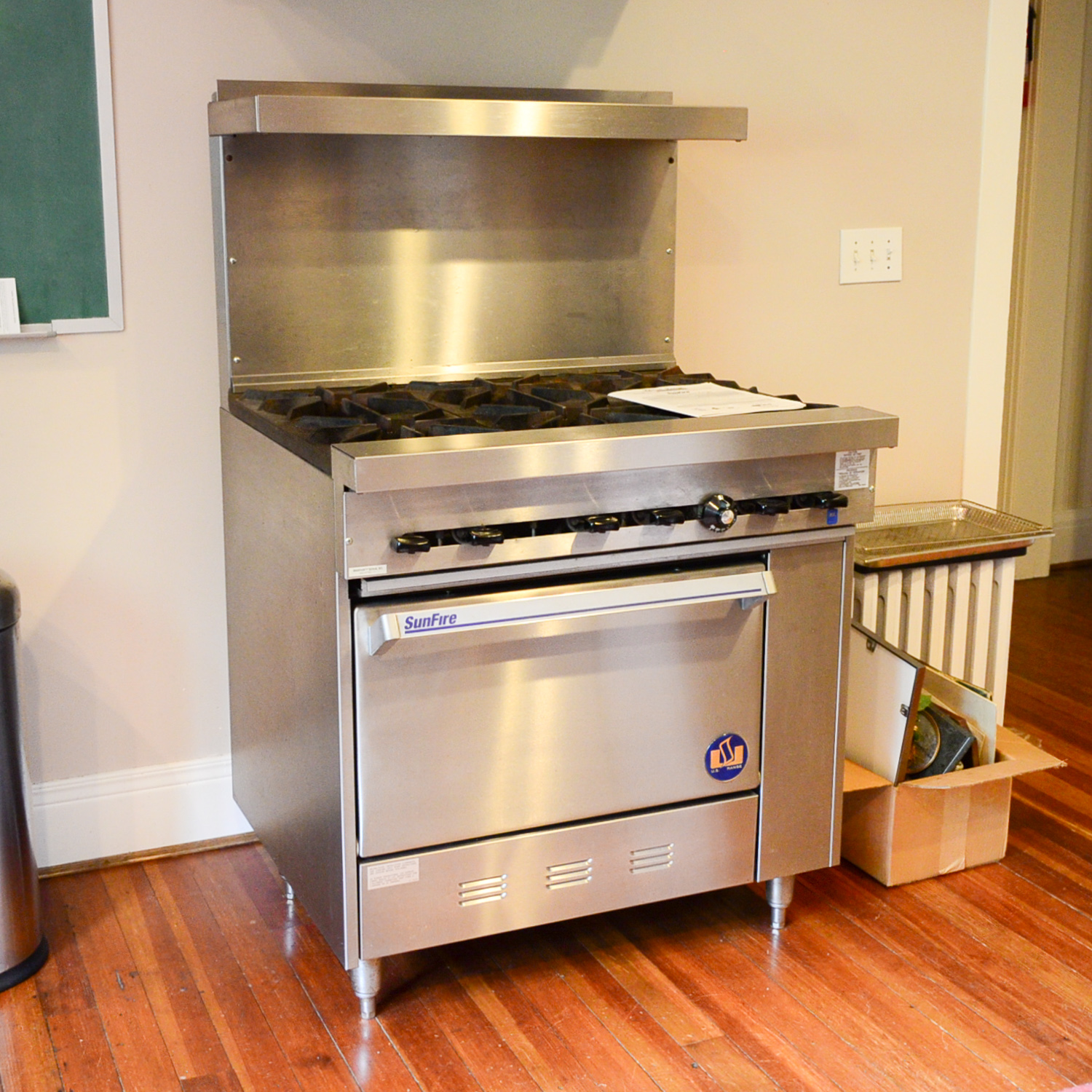 Sunfire Gas Commercial Range & Stove
