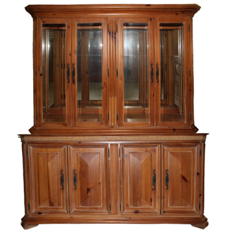 Thomasville China Cabinet