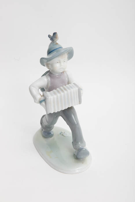 Metzler and Ortloff German Vintage Figurine