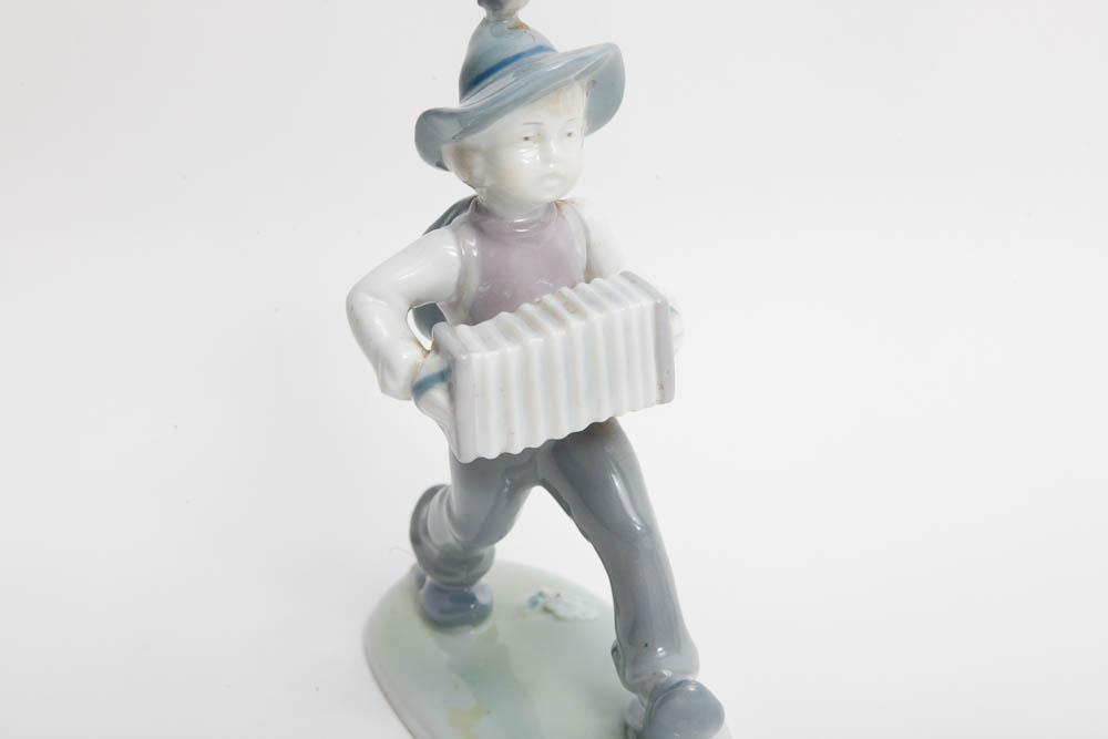 Metzler and Ortloff German Vintage Figurine