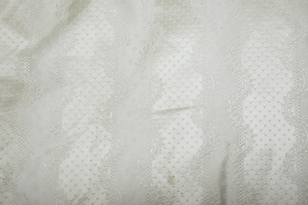 French Neoclassical Style Canapé