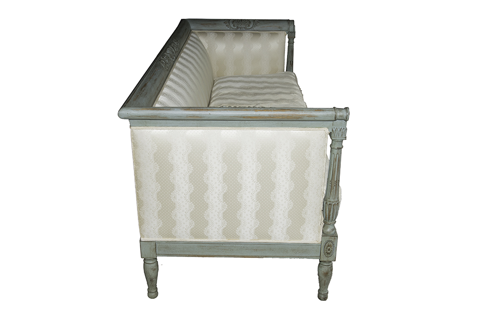 French Neoclassical Style Canapé