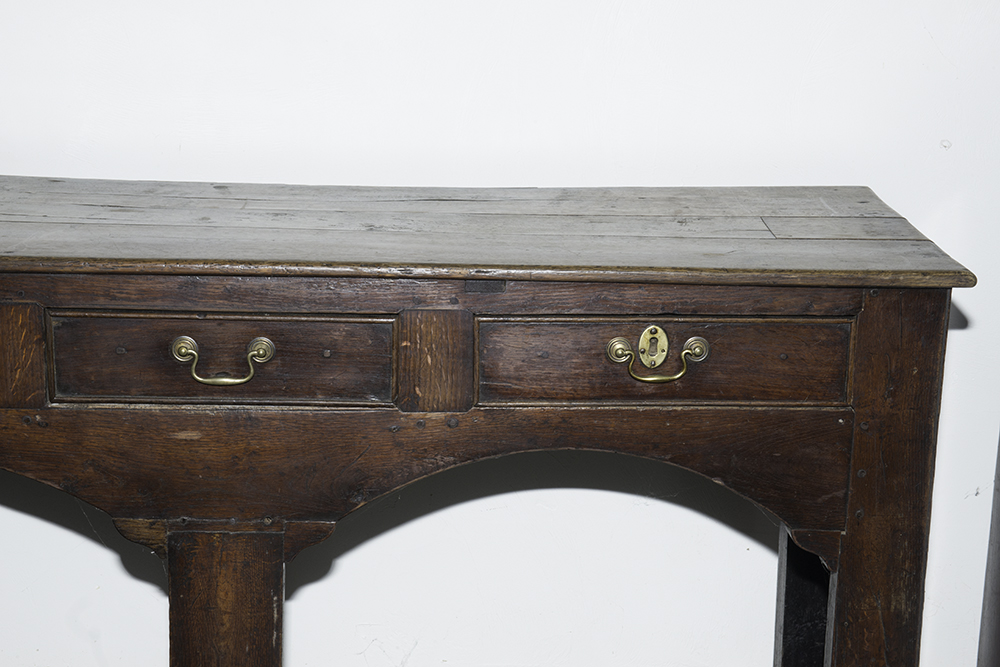 Early 19th Century English Server