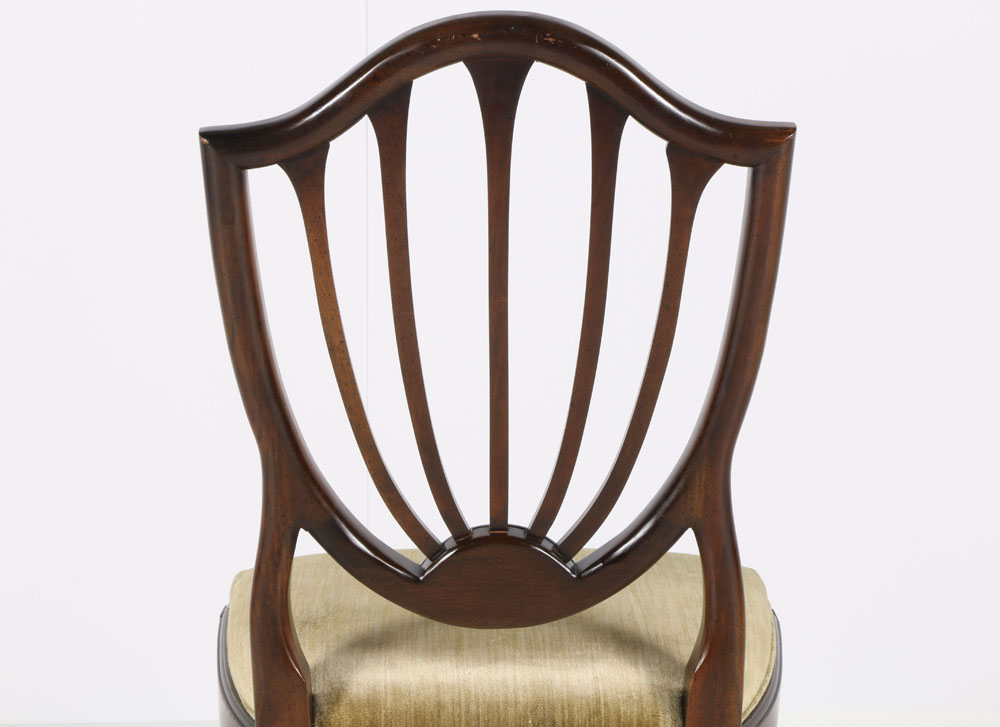 Set of Eight Ethan Allen Federal Style Shield Back Dining Chairs