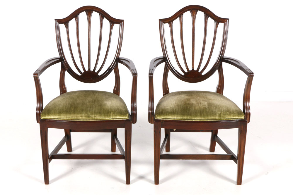 Set of Eight Ethan Allen Federal Style Shield Back Dining Chairs