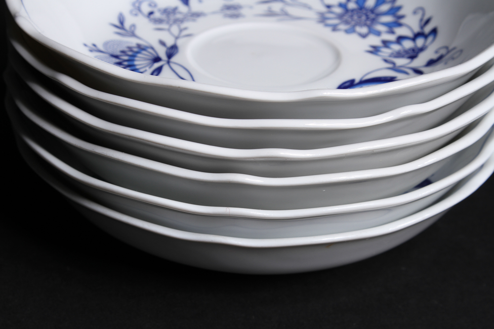 Fine Form Marienbad Ingres Weiss Blue Onion Coffee Service