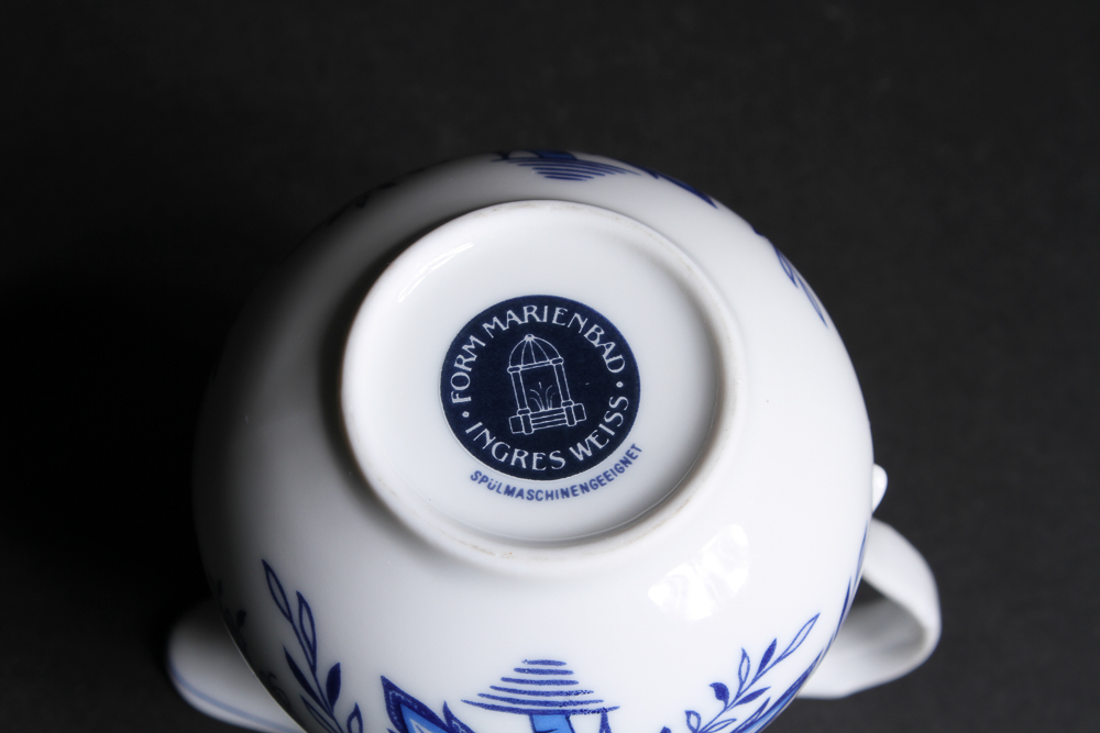 Fine Form Marienbad Ingres Weiss Blue Onion Coffee Service