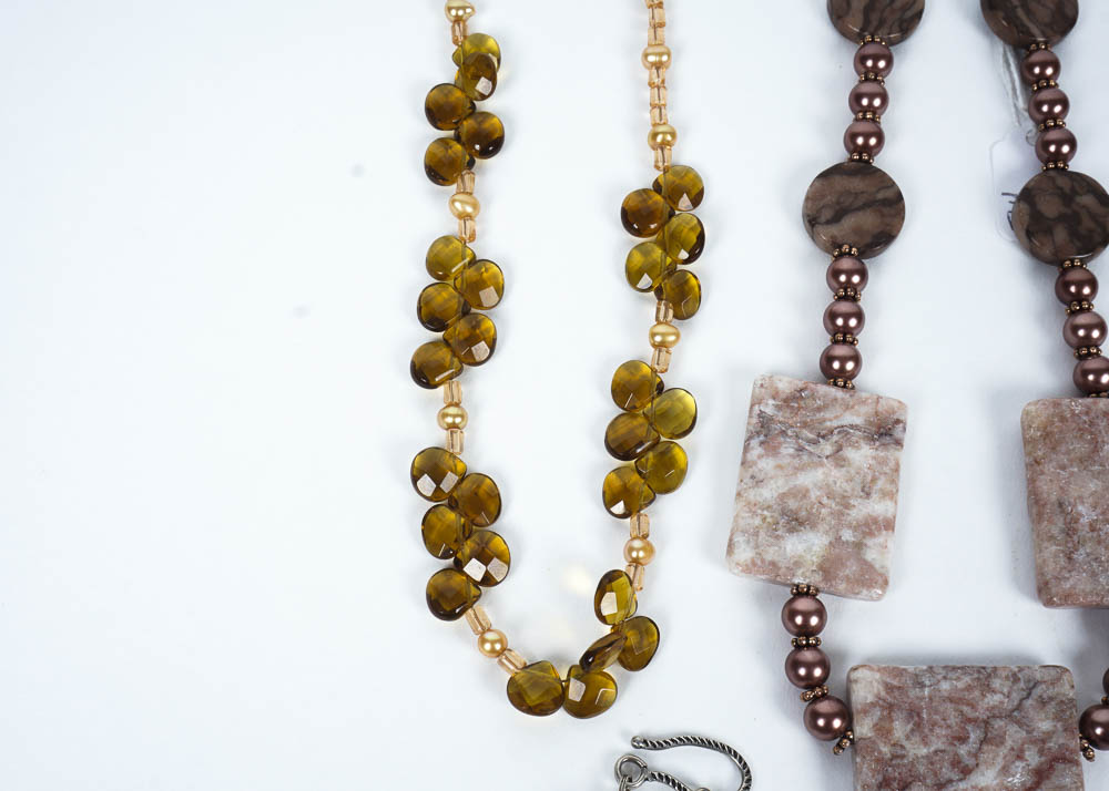Warm Toned Beaded Necklace Set with Semi Precious Stone Accents