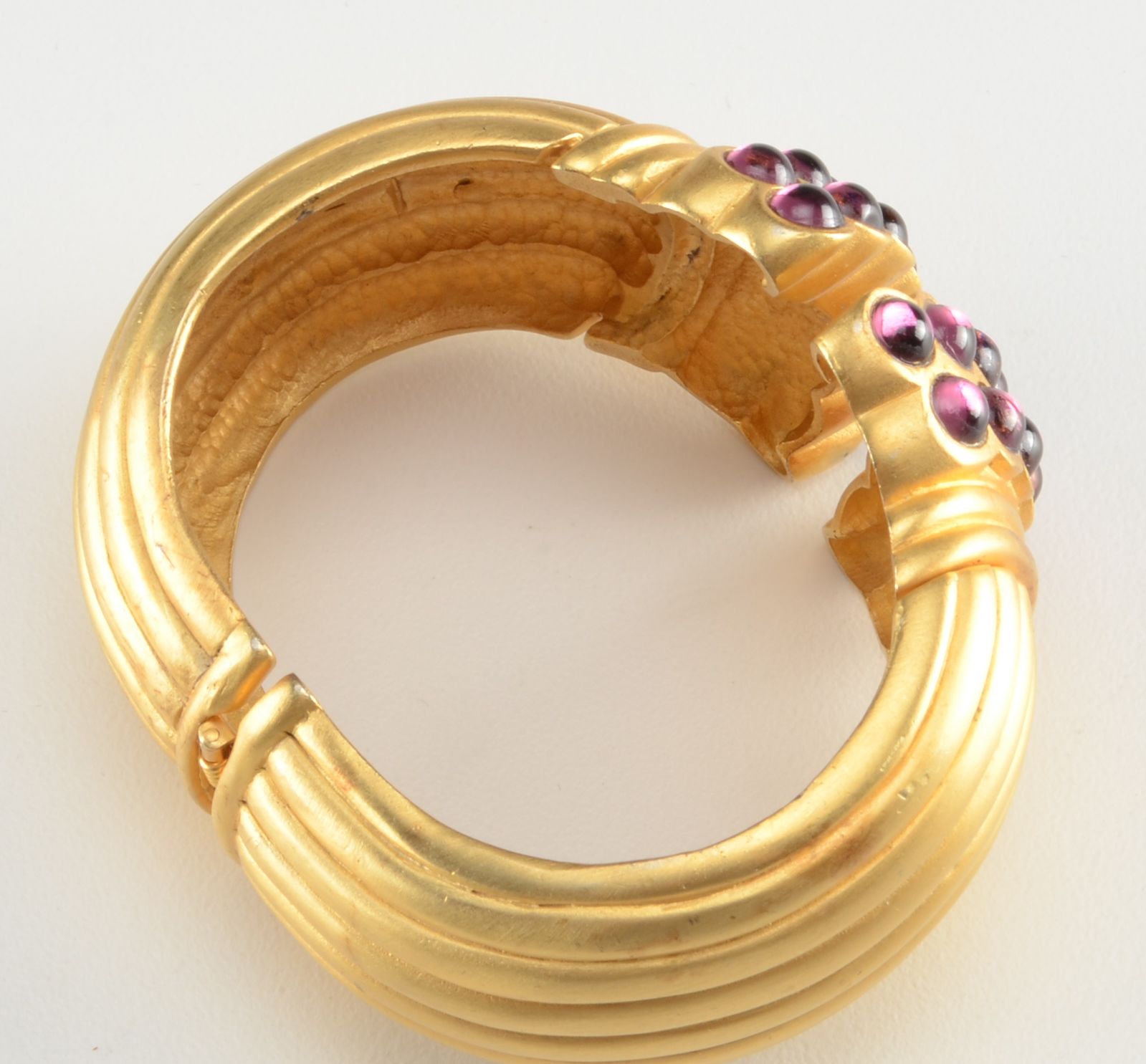 Gold Toned Egyptian Style Bangle Costume Jewelry