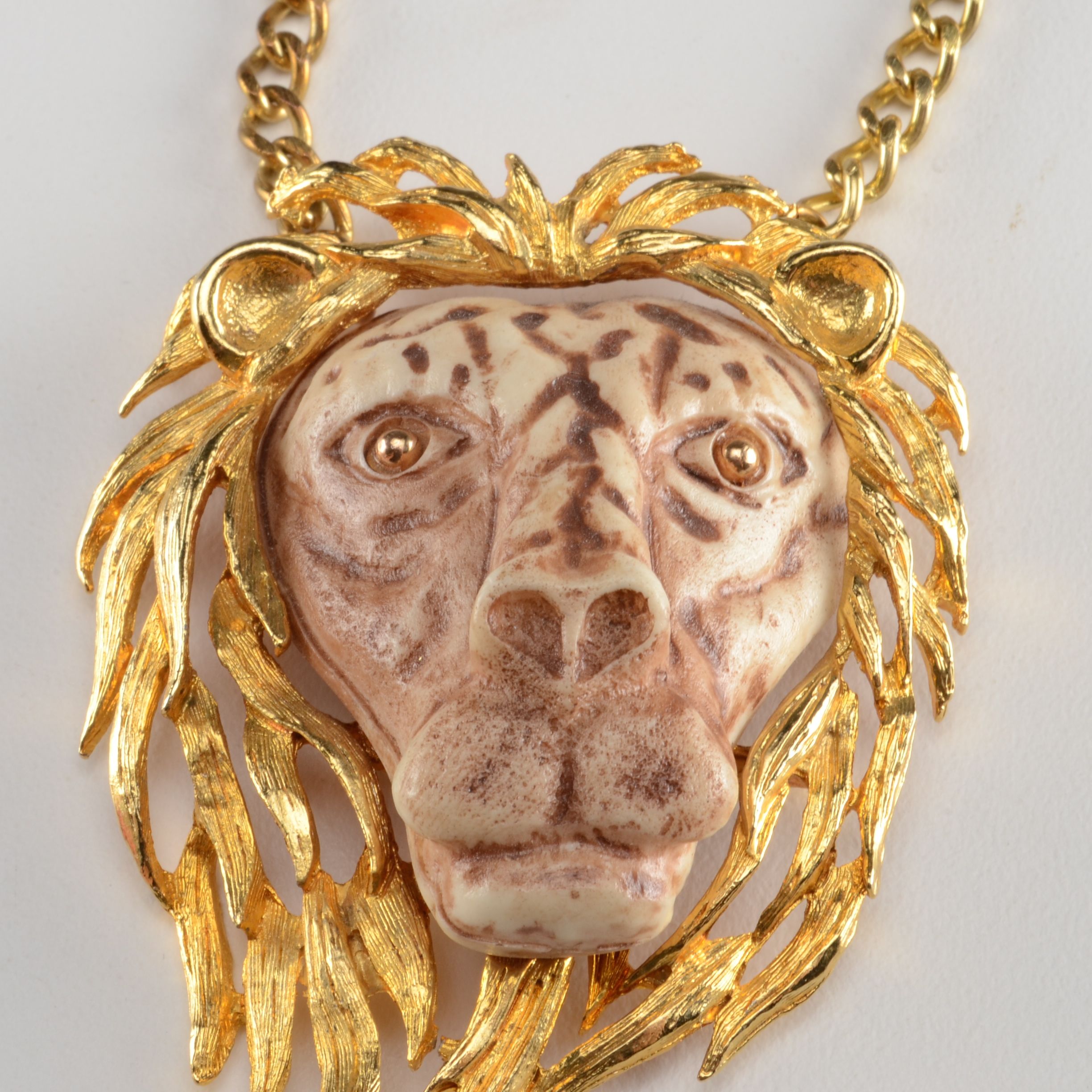 Razza Gold Toned Lion Pendant Necklace.