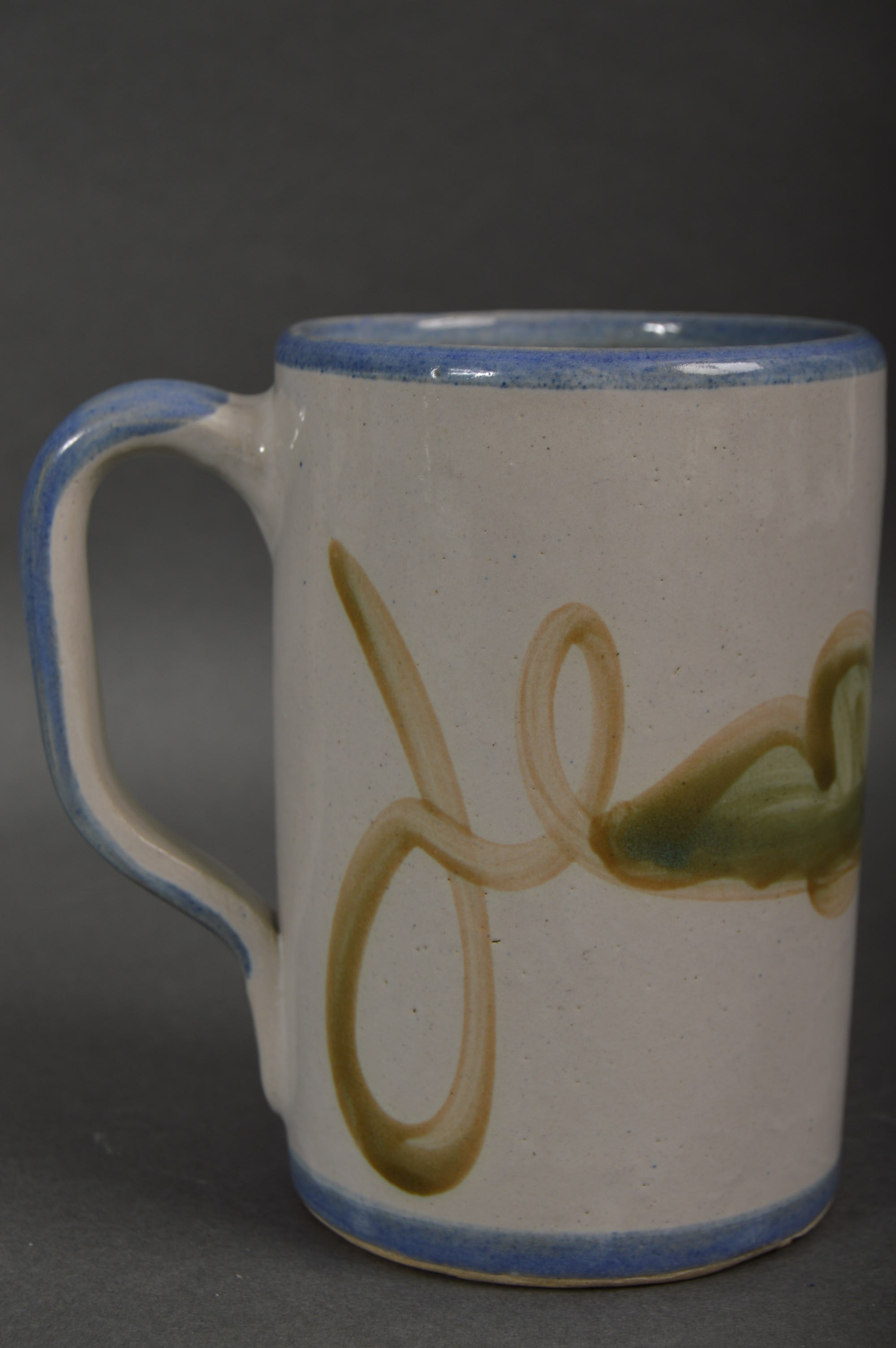 Furio Stoneware Plates and Louisville Stoneware Mug