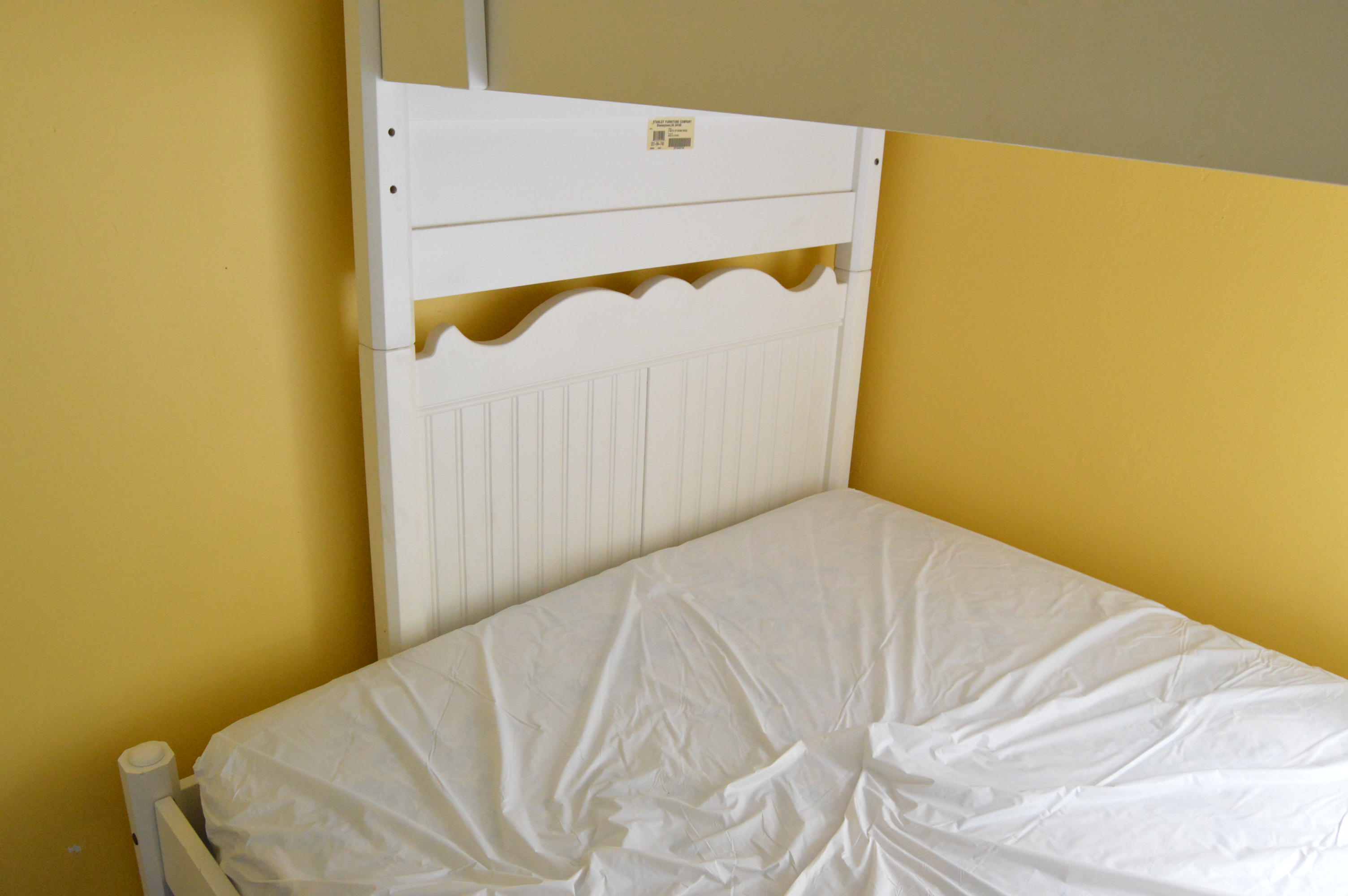 Stanley Furniture White Bunk Bed