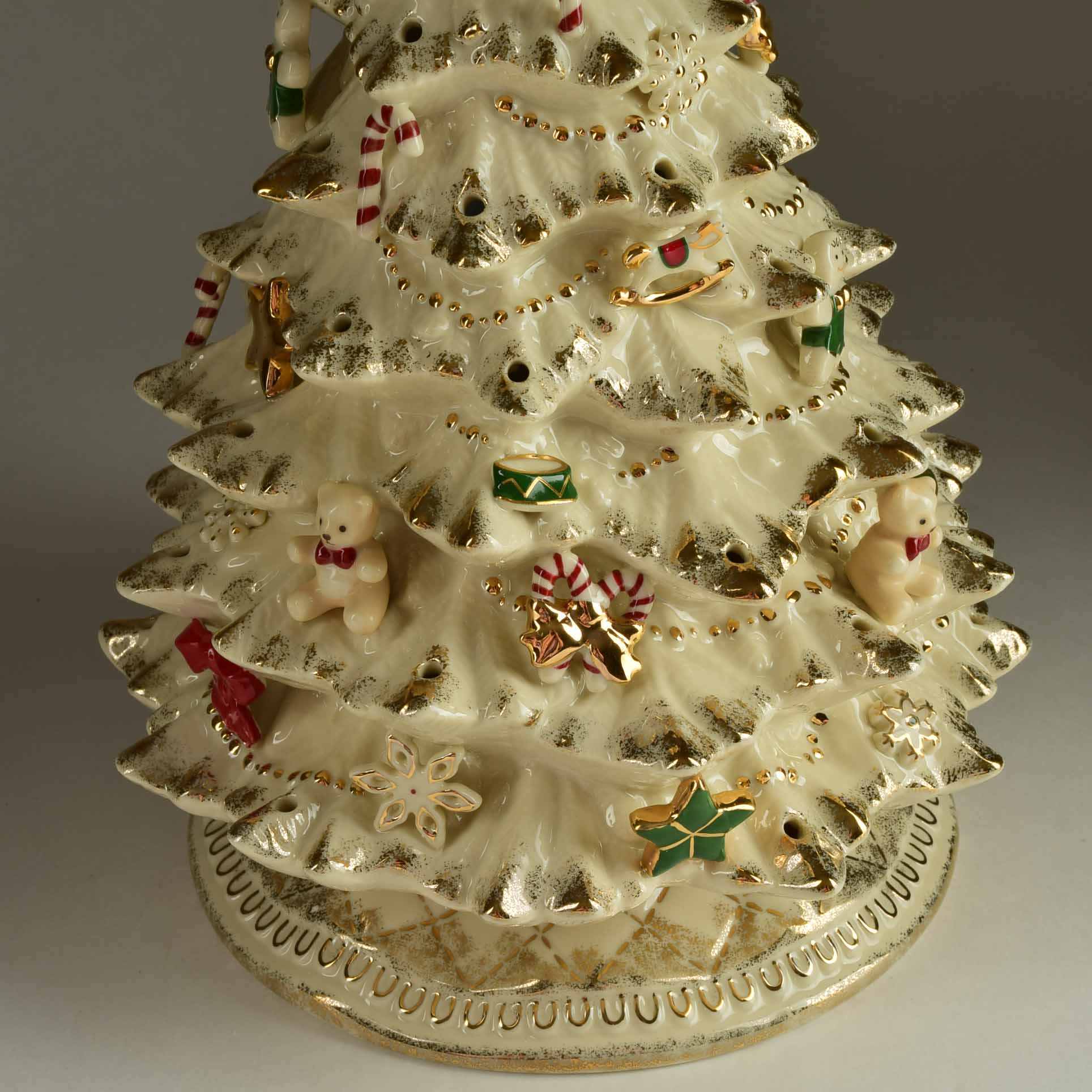 Lenox "A Bright and Merry Christmas" Lighted Tree