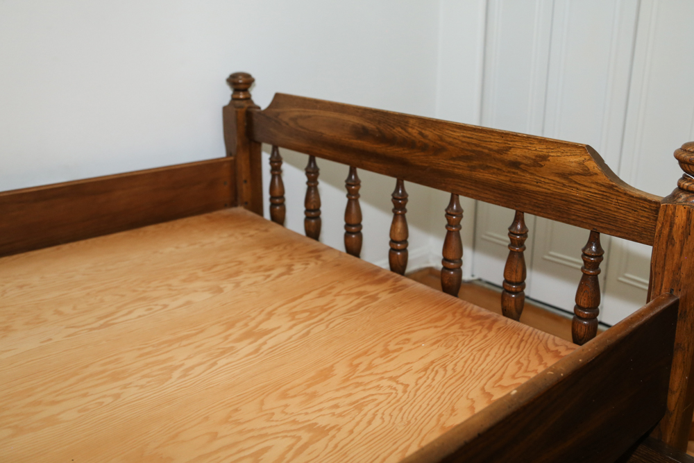 Vintage Oak Trundle Bed