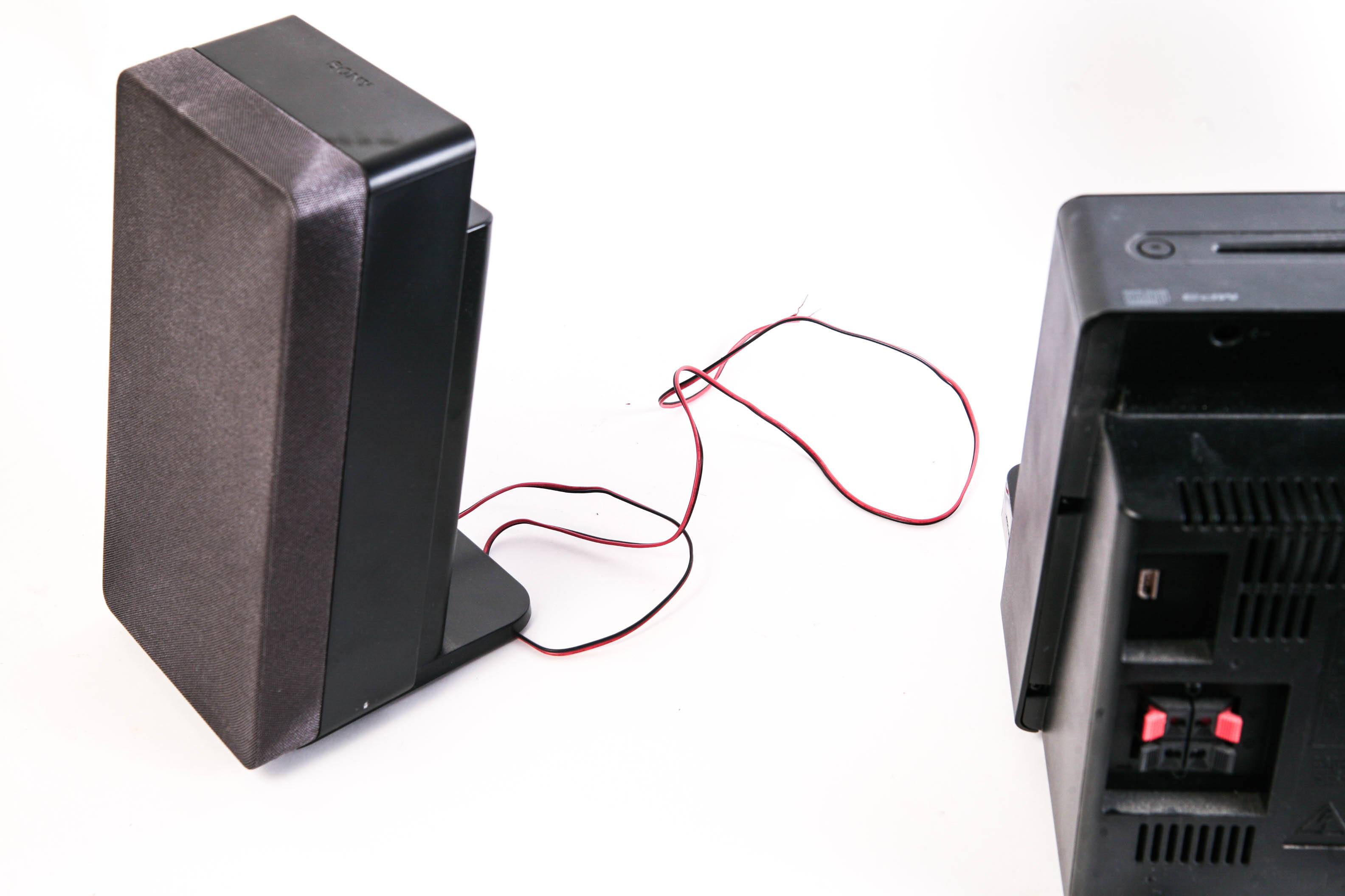 Sony Micro Hi-Fi Component Shelf System with iPod Cradle