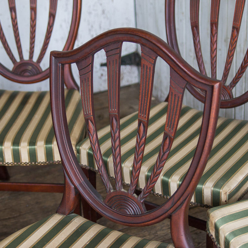 Vintage Sheraton Style Pedestal Dining Table and Chairs