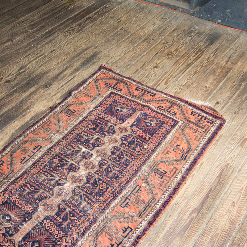 Handwoven Turkmen Rug