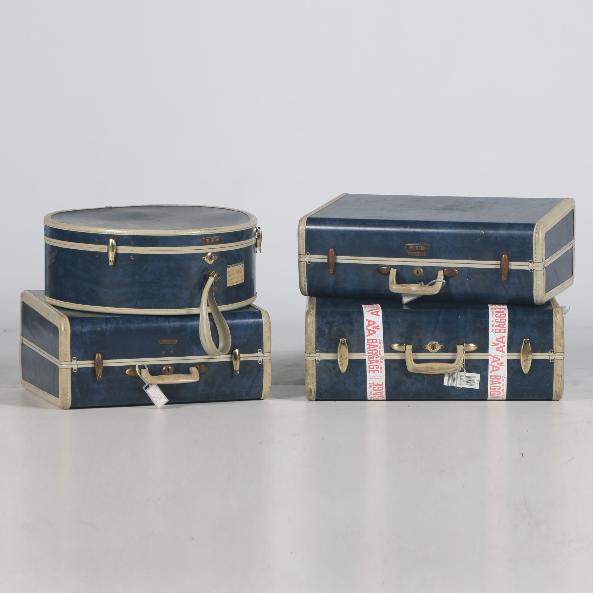 Vintage Set of Samsonite Hardside Luggage from Shwayder Bros. Inc