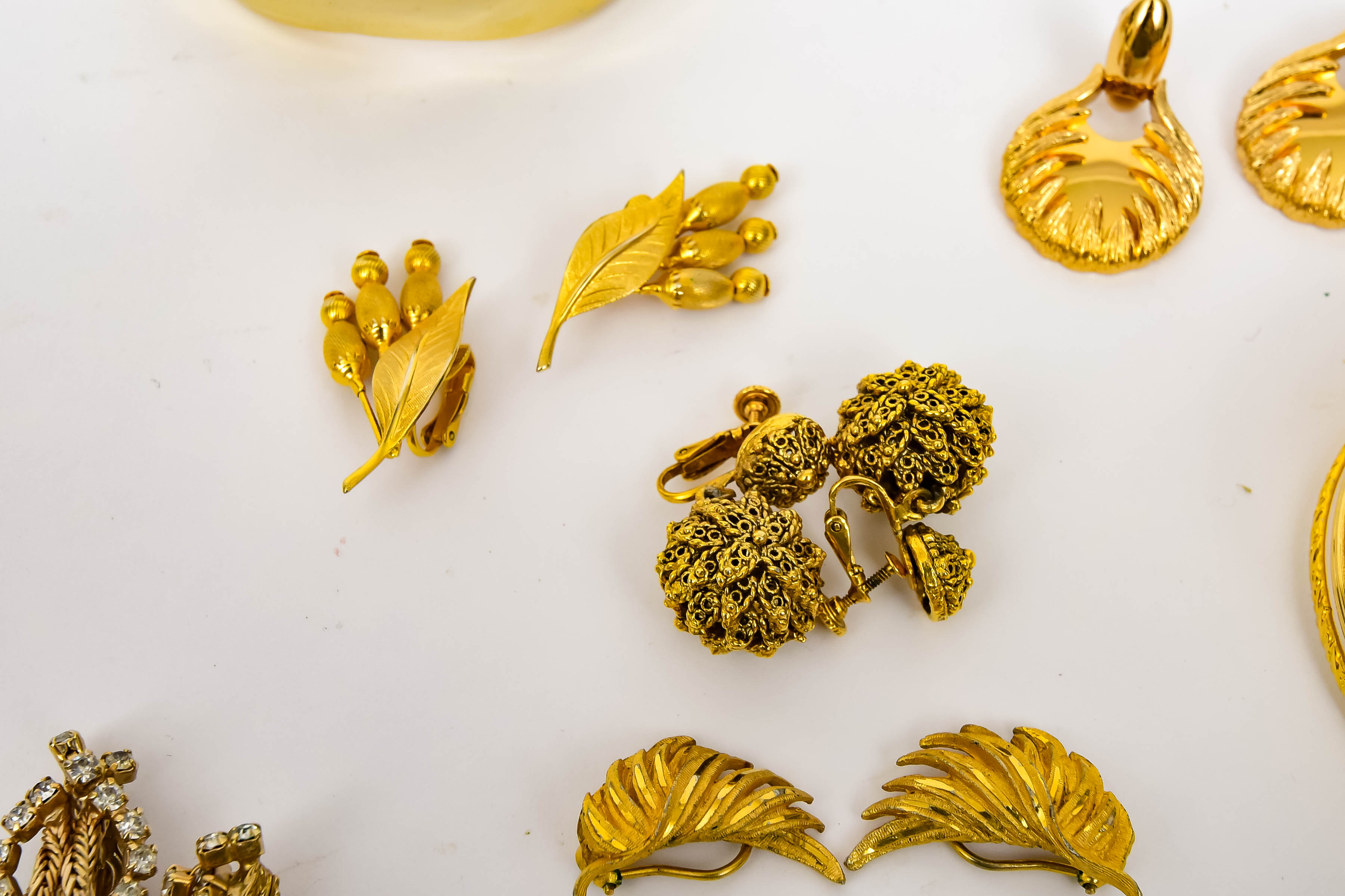 Group of Gold-Toned Vintage Jewelry