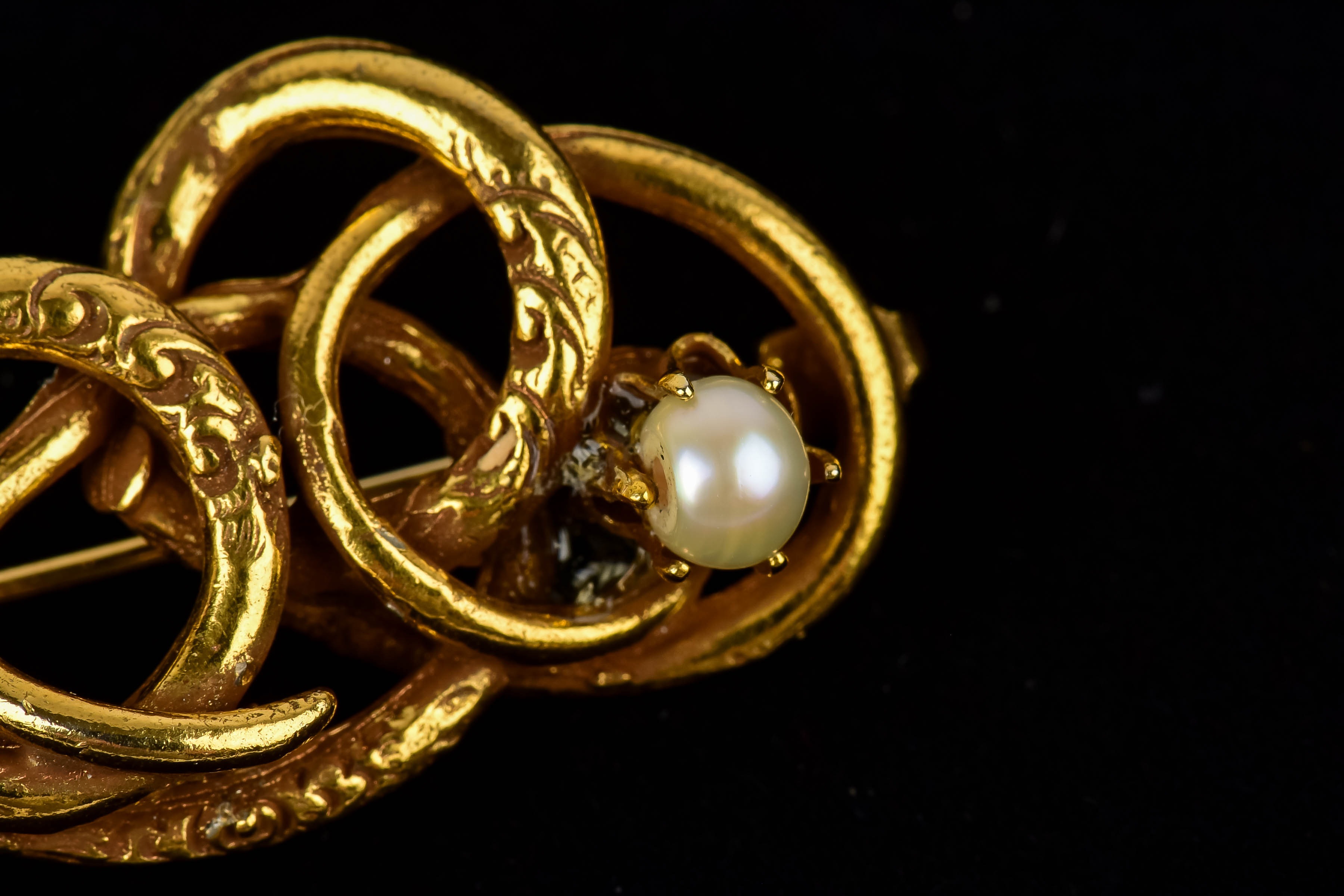 Gold-Tone Costume Brooch