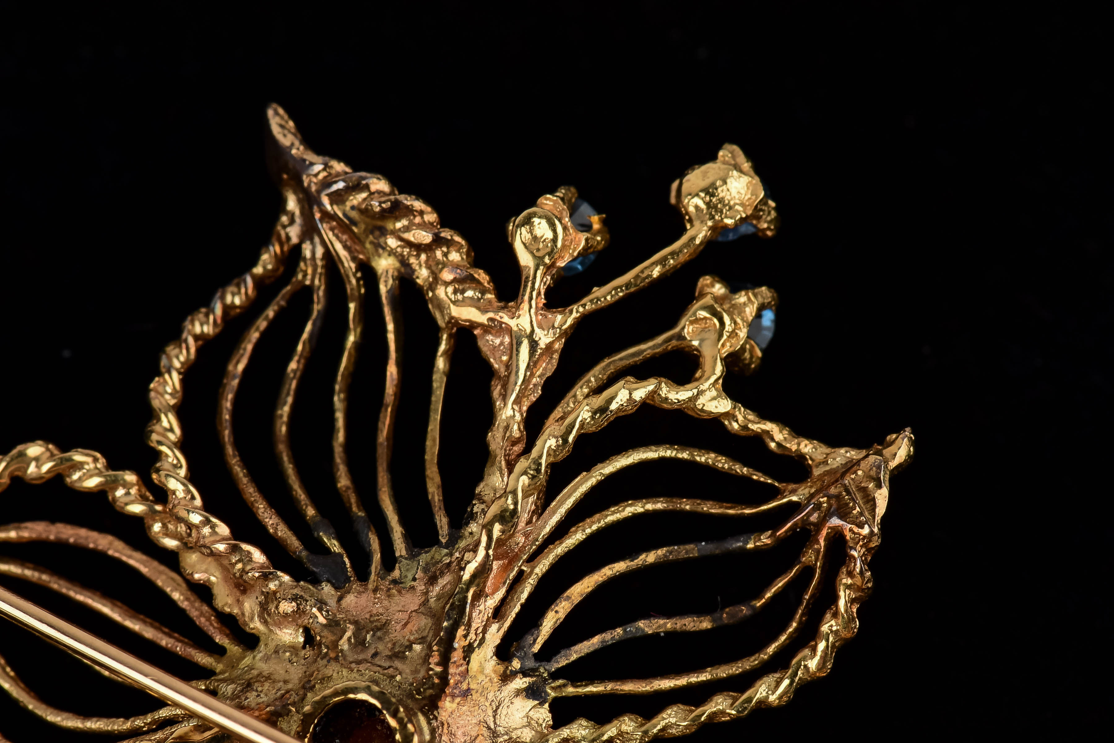 Yellow Gold Flower Brooch