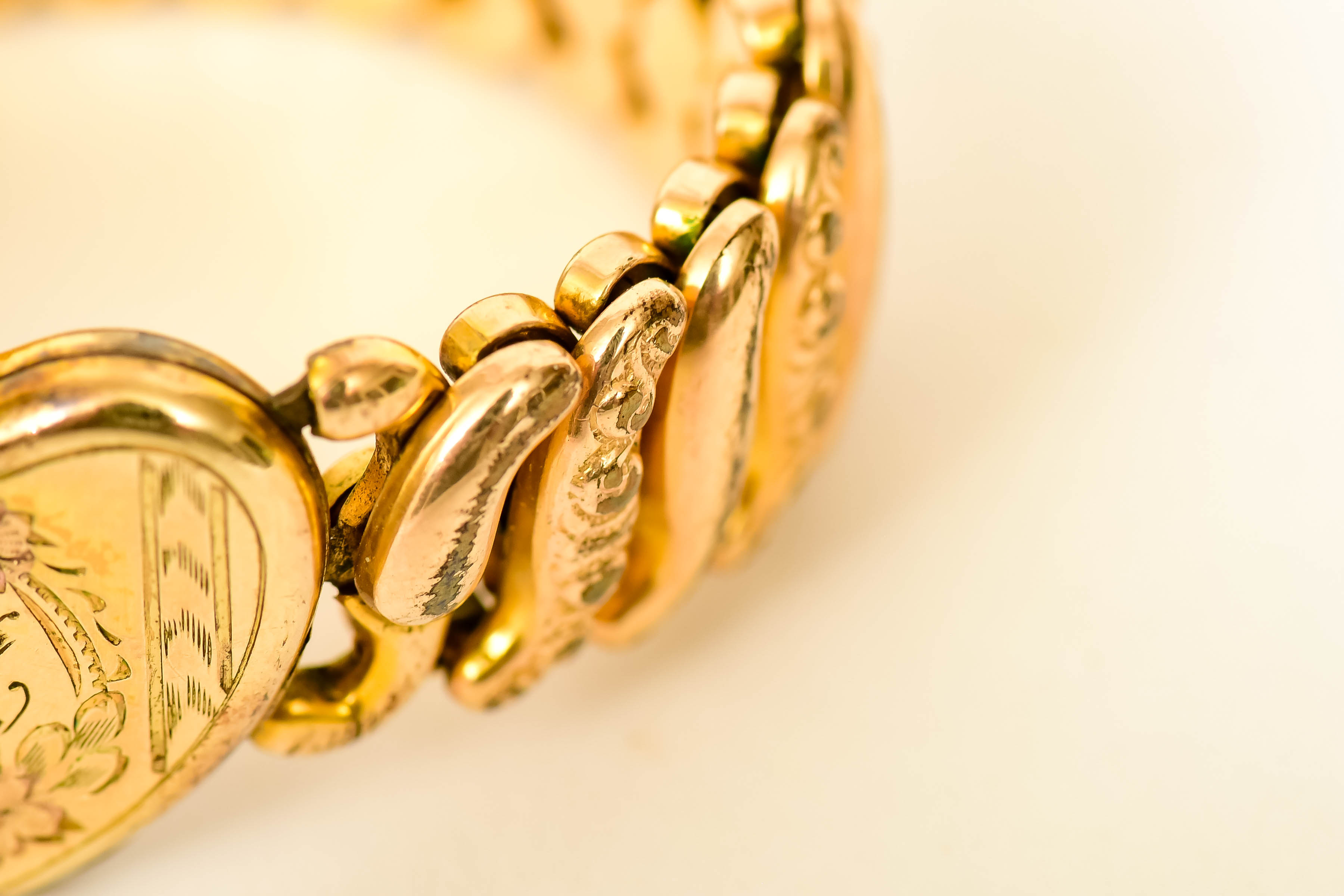 Vintage 1940s Gold Plated Etched Locket Bracelet