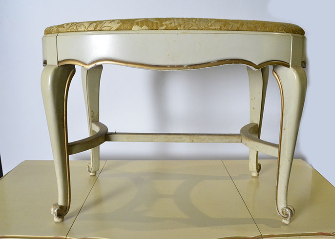 Vintage Drexel Vanity with Bench