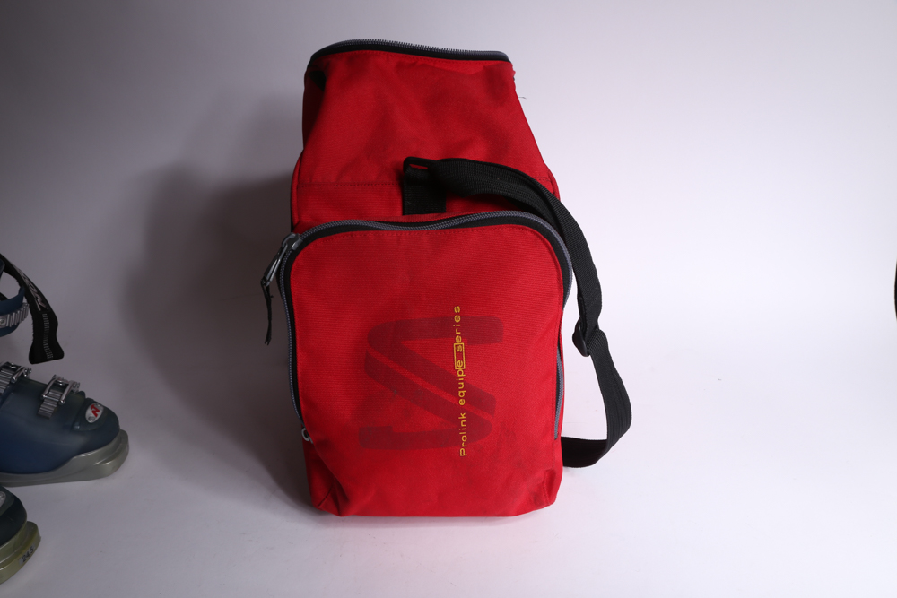 Nordica Ski Boots in Bag, Size 24.5