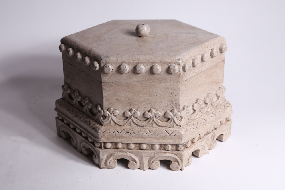 Collection of Decorative Items and Bathroom Accessories