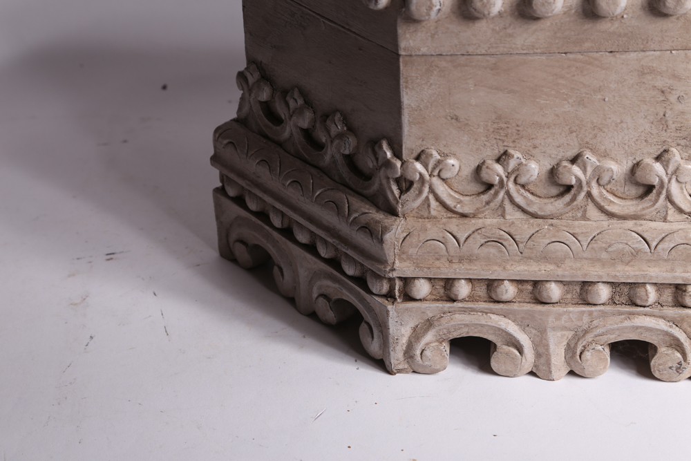 Collection of Decorative Items and Bathroom Accessories