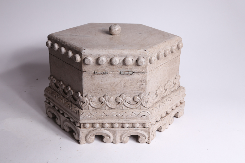 Collection of Decorative Items and Bathroom Accessories