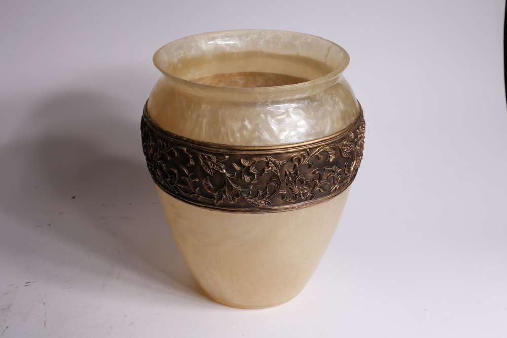 Collection of Decorative Items and Bathroom Accessories