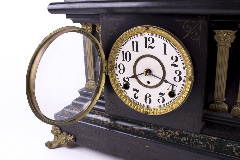 Mantel Clock