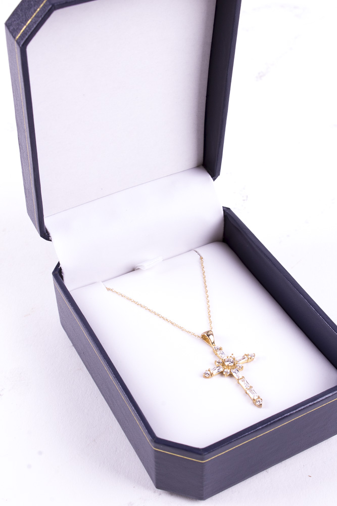 10K Gold Cubic Zirconia  Cross and Chain