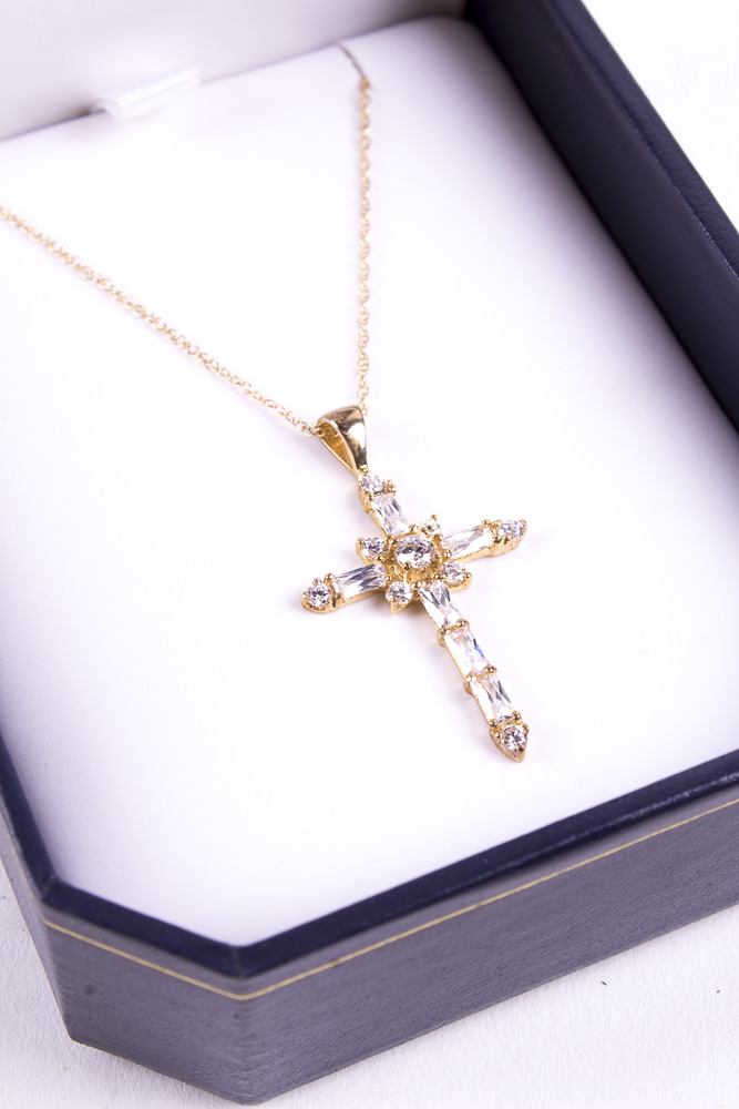 10K Gold Cubic Zirconia  Cross and Chain
