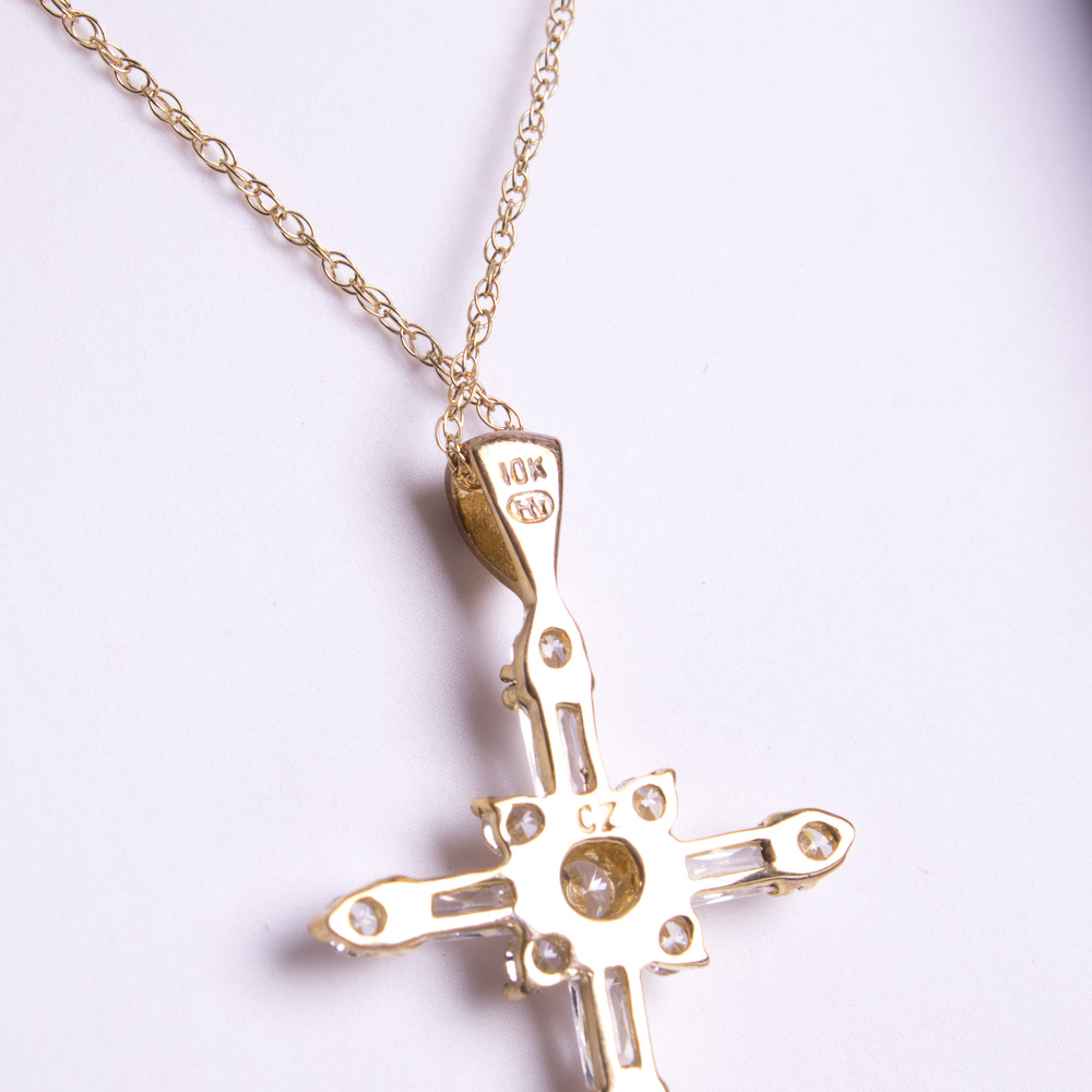 10K Gold Cubic Zirconia  Cross and Chain