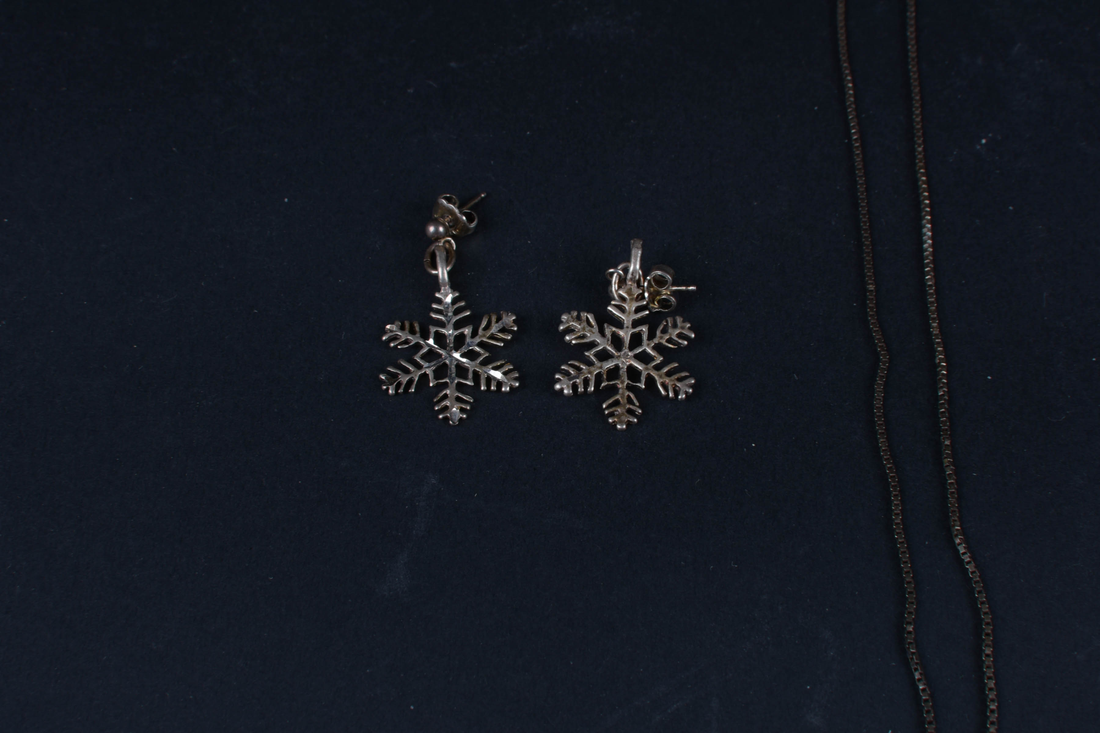 Heart Shaped Glass and Snowflake Sterling Silver Jewelry