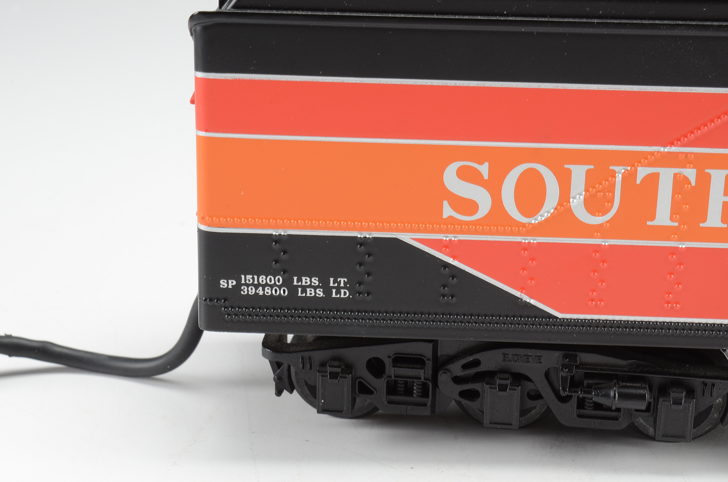 MTH Trains Southern Pacific "Daylight" 4-8-4 GS-4