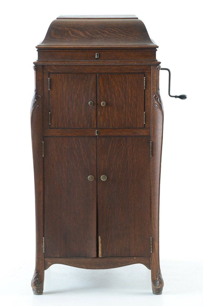 Oak Victor Victrola