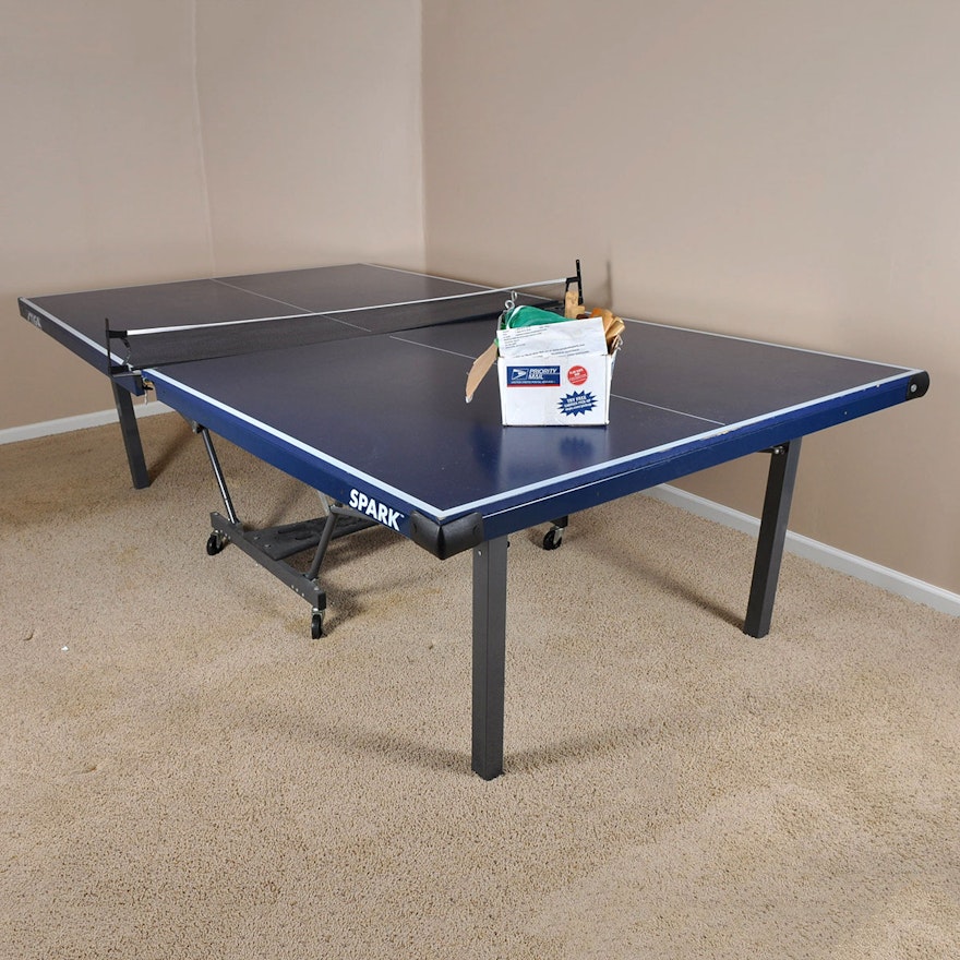 Stiga Spark Folding Ping Pong Table
