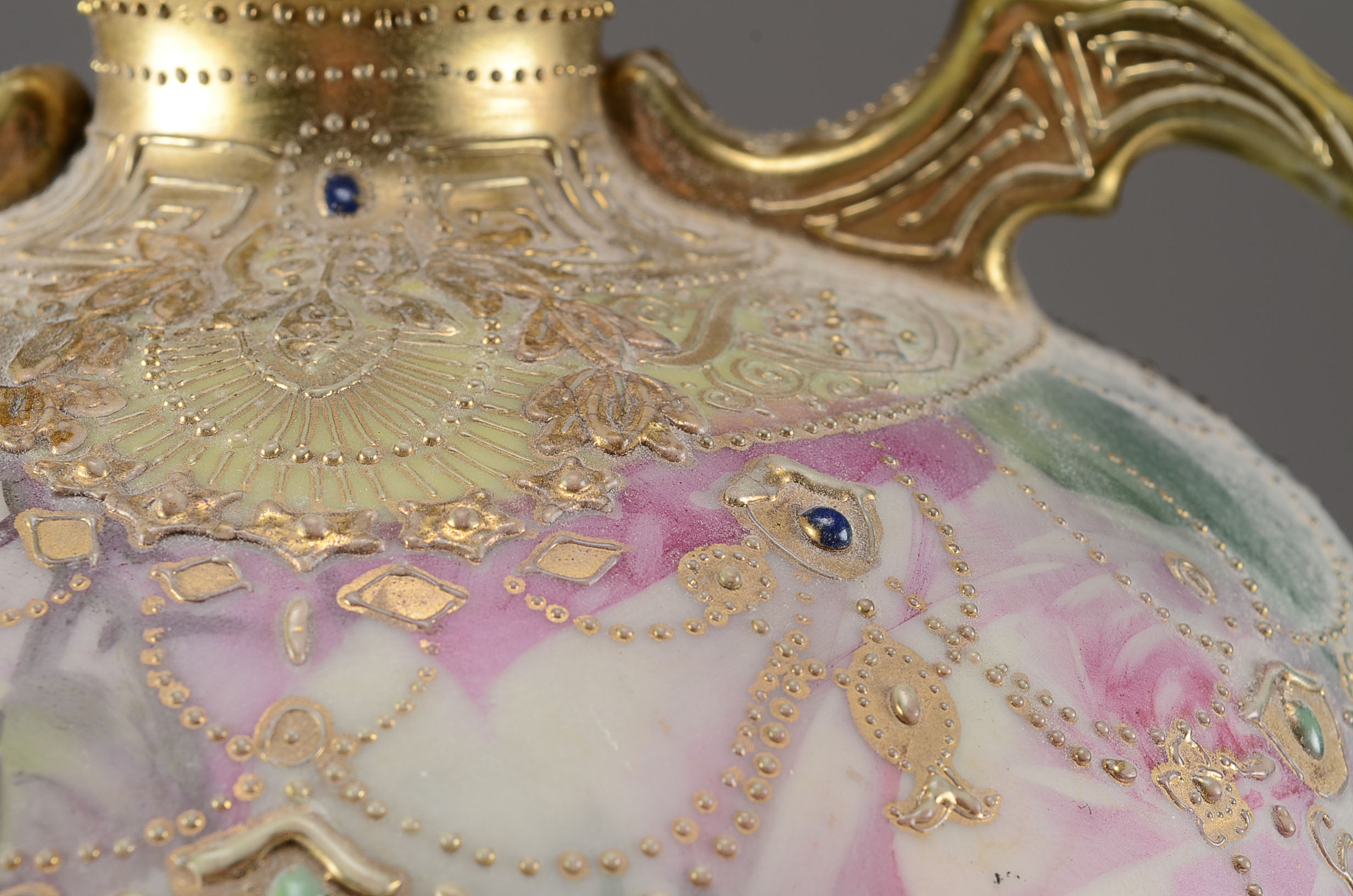 Circa 1891-1911 Large Hand-Painted Nippon Vase