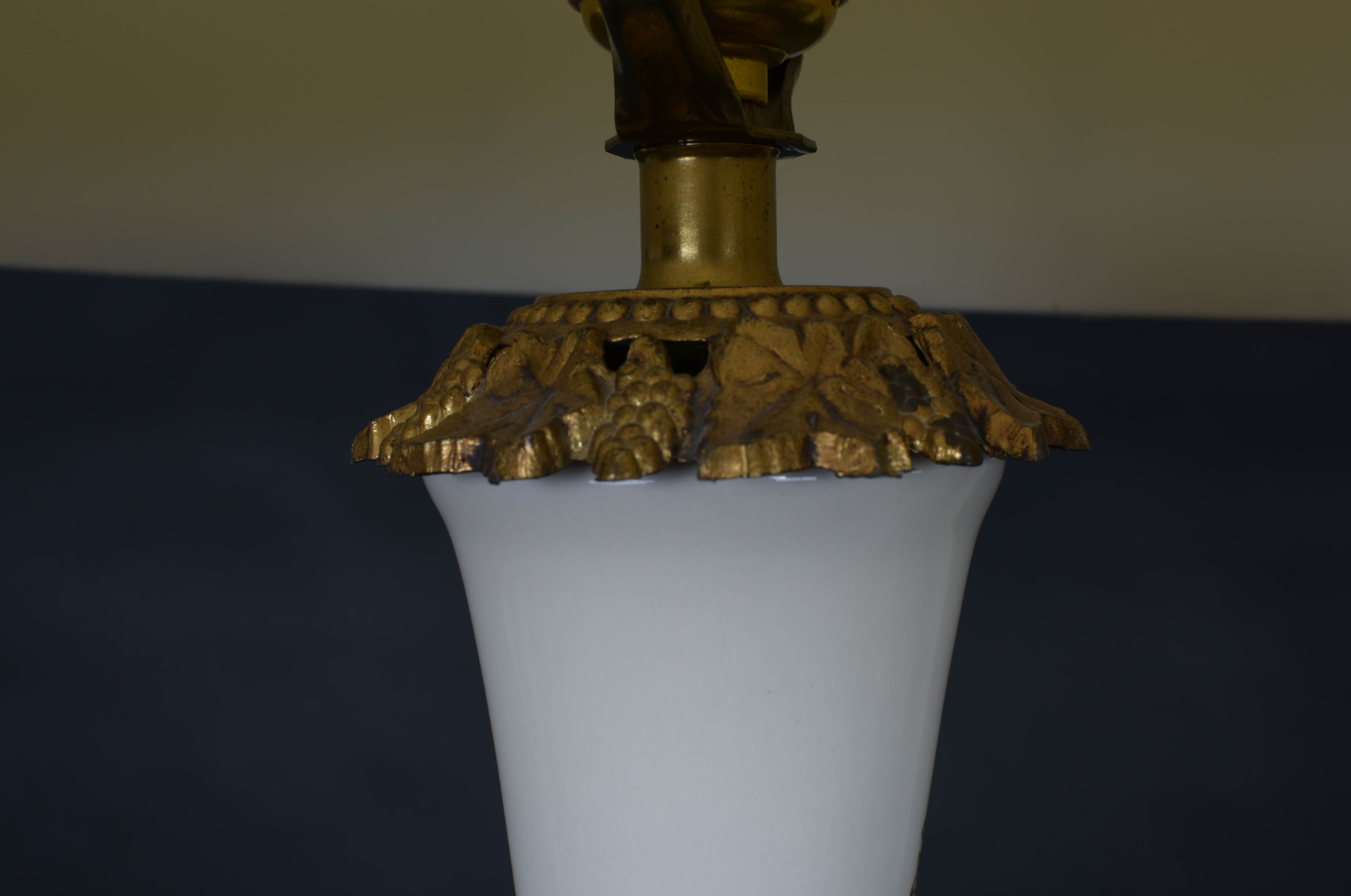 Vintage Table Lamp with Porcelain Base