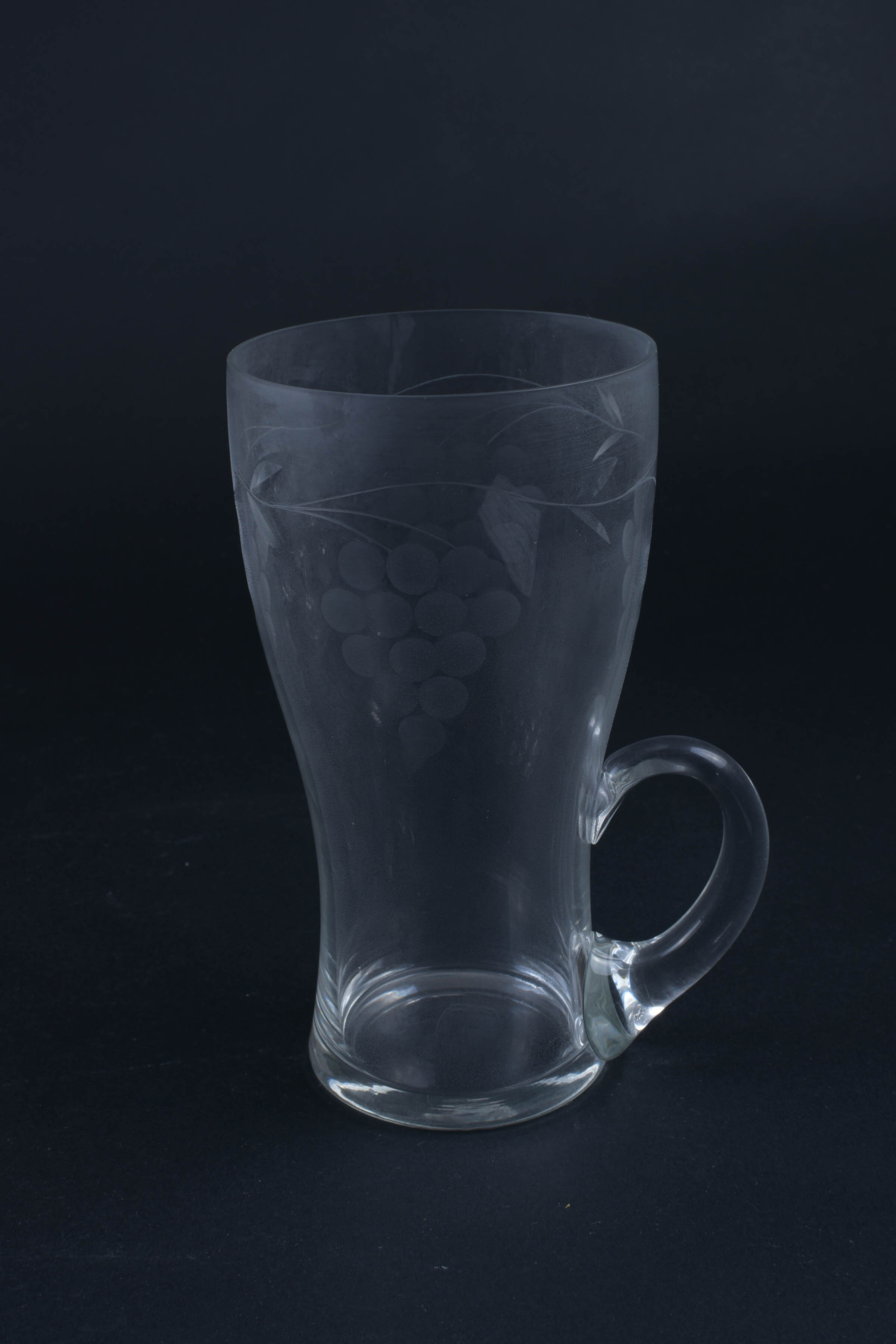 Grape Etched Champagne Glassware