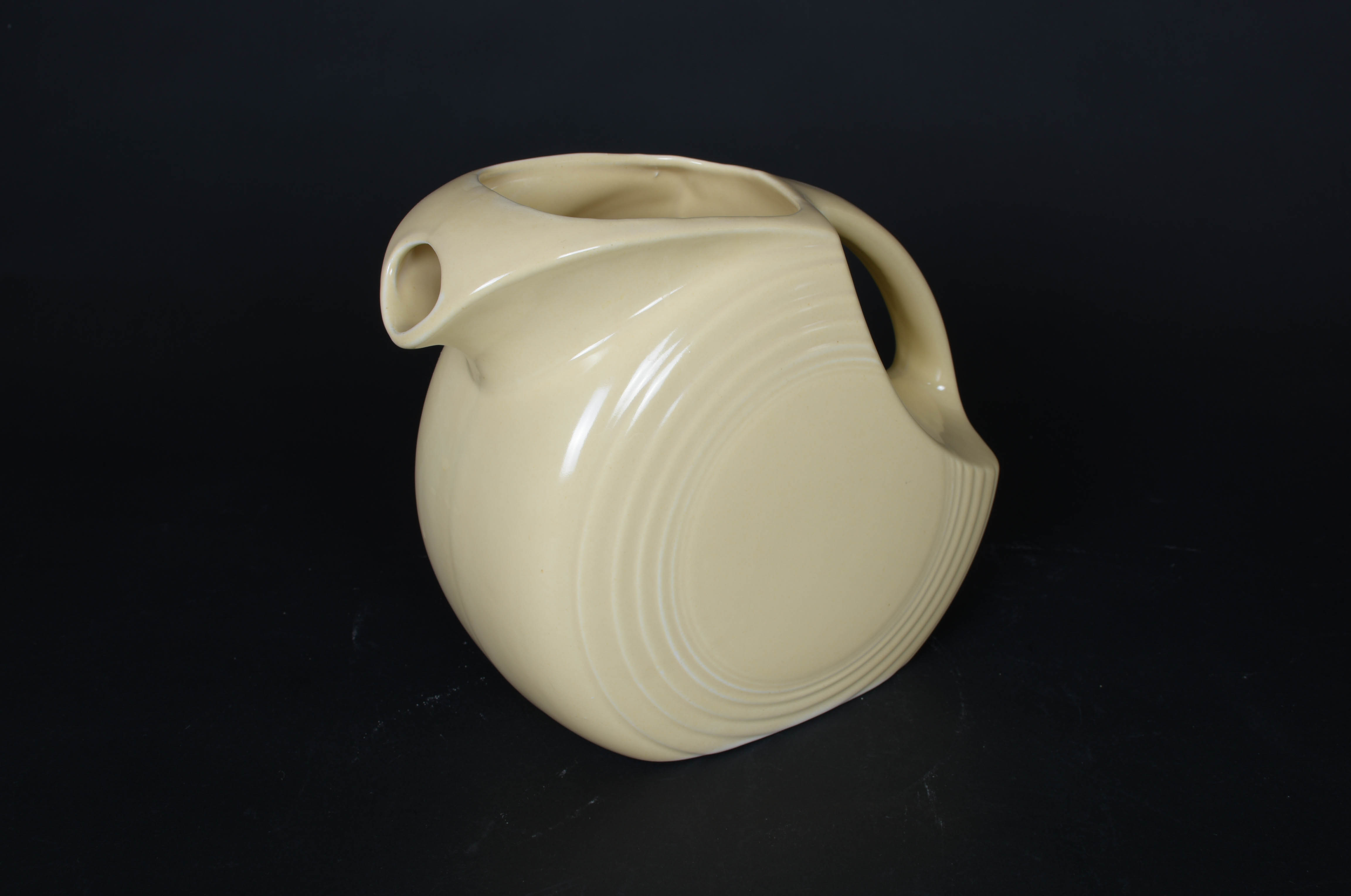 Two Fiesta Disc Pitchers