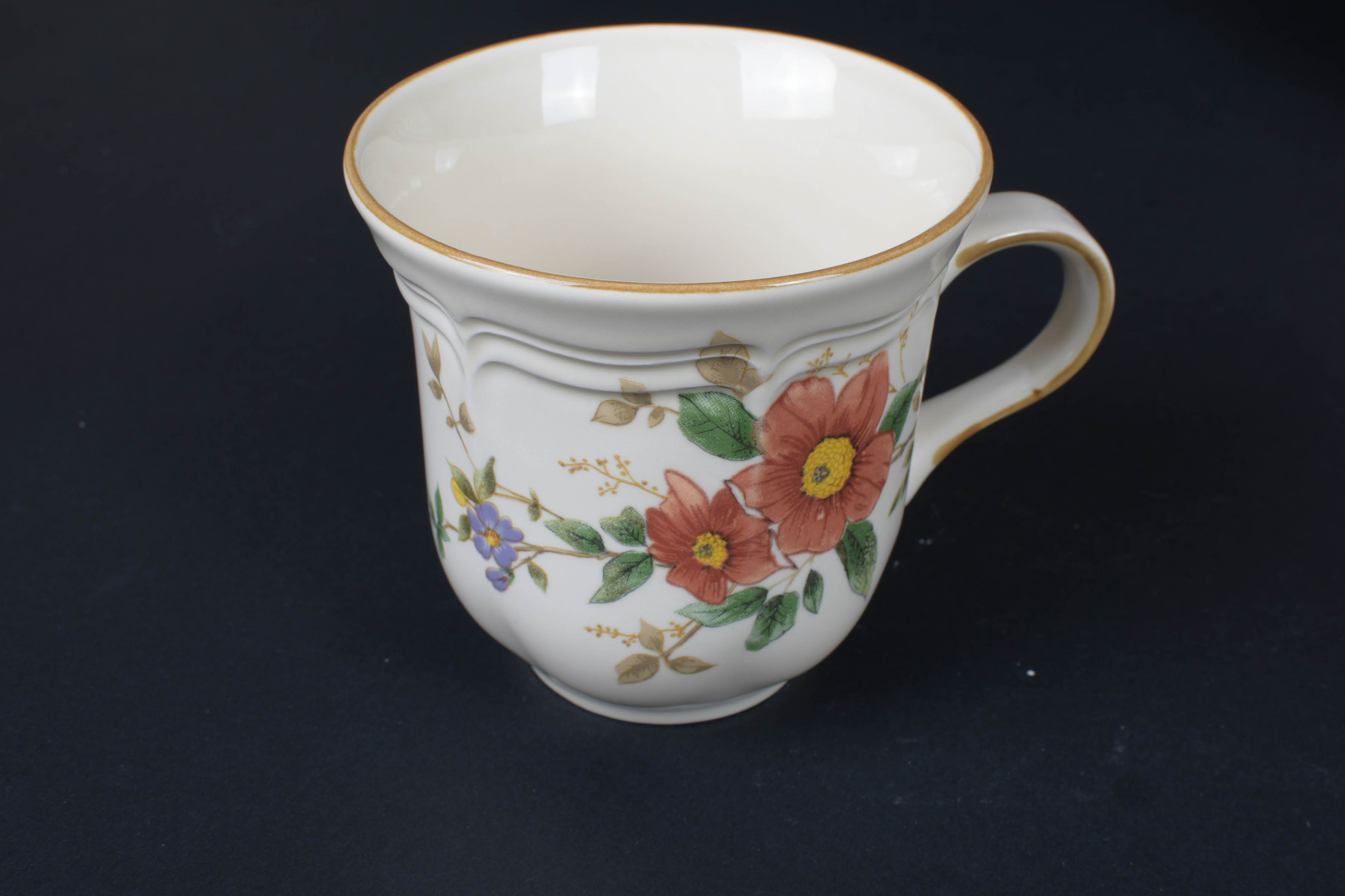 Set of Mikasa "Heritage" Dinnerware