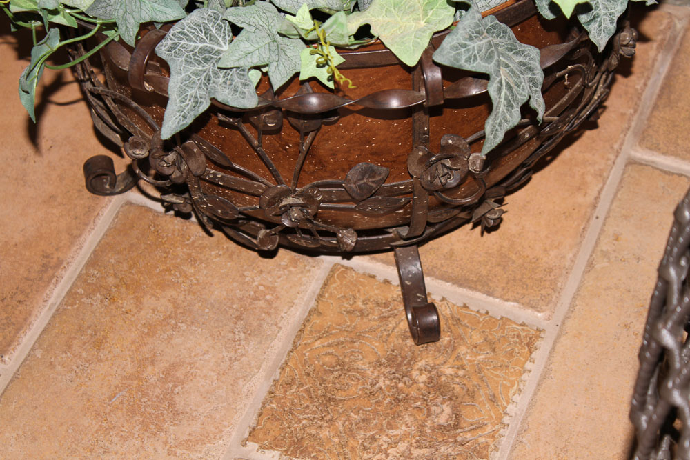 Decorative Metal Foliate Planter and Artificial Ivy
