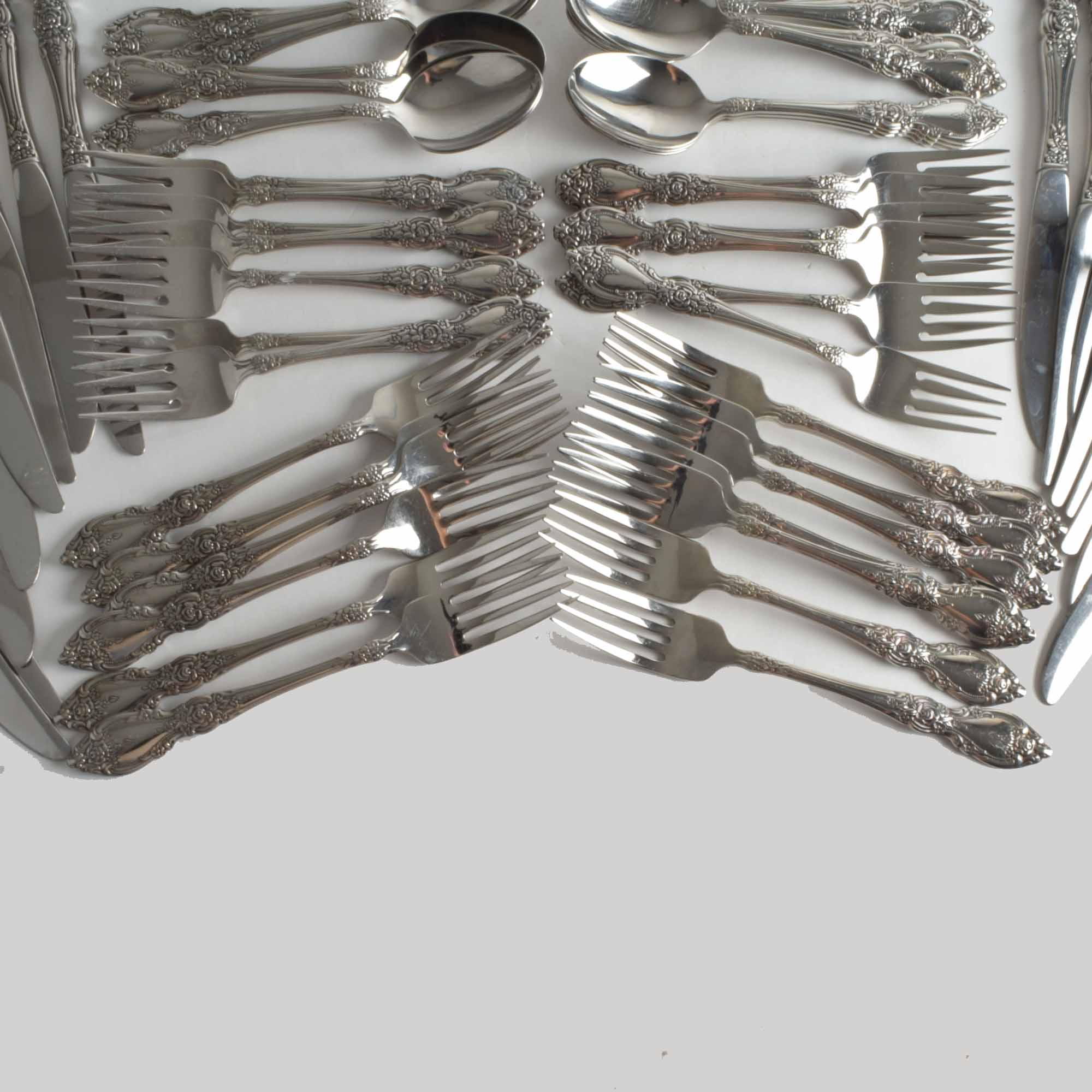 Set of Oneida "Louisiana" Stainless Flatware