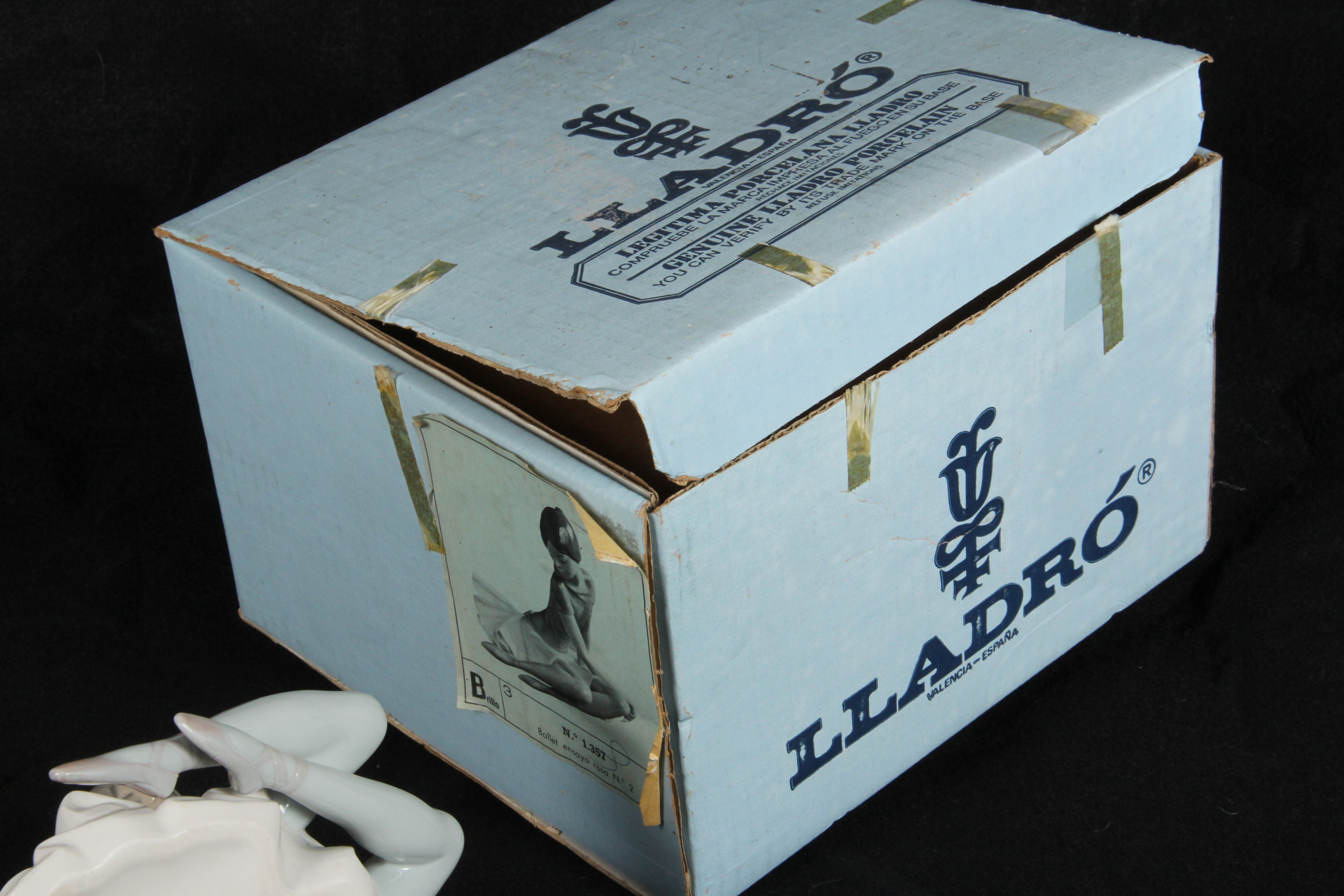 Lladro Ballerina Figurine